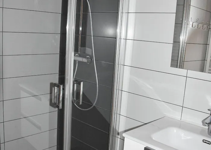 Duplex Spacieux Avec Garage Proche Centre Champagny - Fr-1-464-41 Appartamento