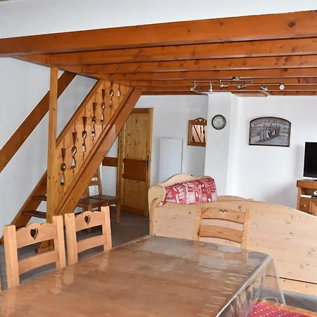 Duplex Spacieux Avec Garage Proche Centre Champagny - Fr-1-464-41 Apartment La Plagne